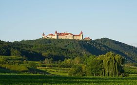 Gaestehaus Benediktinerstift Goettweig - Bed & Breakfast Monastery